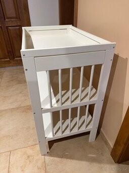 Přebalovací pult IKEA Gulliver + přebalovací podložka