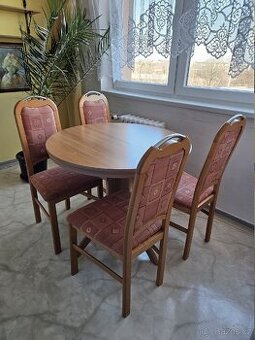 Jídelní set - kulatý rozkládací stůl - židle čalouněné masiv