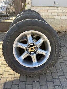 Pneu 285/60 R18
