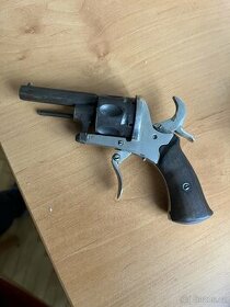 Lefaucheux 7mm revolver - 1