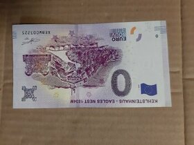 bankovka  0 euro  rolí  hnízdo