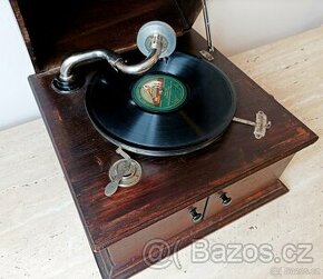 Carnophon - Starožitný stolní gramofon ve dřevěné skříni