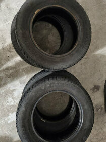 Zimní pneumatiky 4ks na Octavii 195/65 R15 T