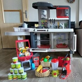 Dětská kuchyňka rostoucí Tefal Evolutive Smoby