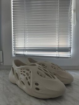 Yeezy foam runner - 1