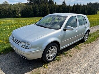 Volkswagen Golf IV 1.6i 77kw BEZ KOROZE