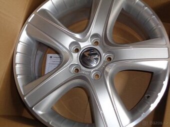 VOLKSWAGEN T5, T6 Dakar nová 18 kola 5x120