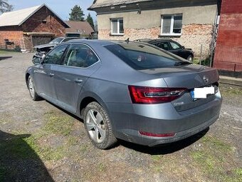 Škoda Superb 1.8TSi 132kw, r.10/2017, climatronic