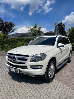 MERCEDES BENZ GL 350CDi 4MATIC ČR