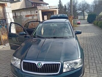Škoda Superb 1
