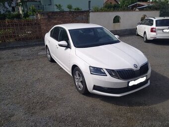 ŠKODA OCTAVIA III Liftback Facelift – 1.6 TDI 85 kW, bez AdB