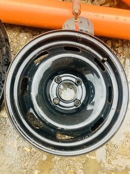 Plechovy disk Hyundai i40