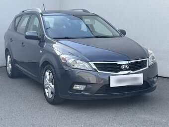 Kia Ceed 1.4CVVT ,  77 kW benzín, 2011