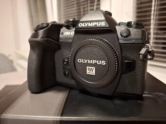 Olympus OM-D E-M1 Mark II tělo v perfektním stavu