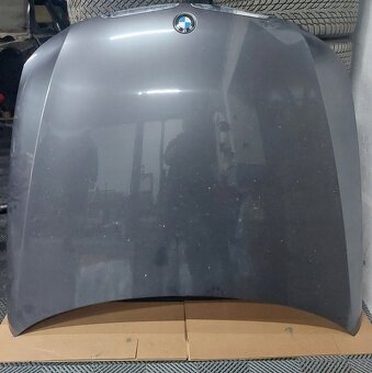 BMW E90