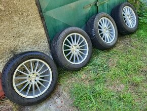 Vossen 8Jx18 255/50 R18 5x108