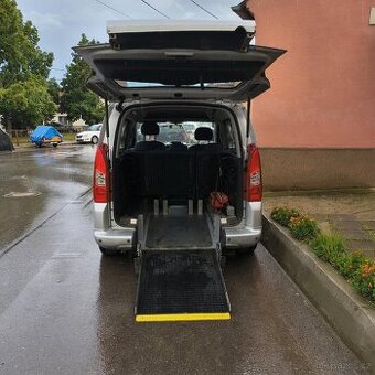 Citroen Berlingo 1,6i plošina/nájezdová rampa pro invalidy