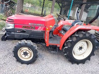 Mitsubishi GO 26 D
