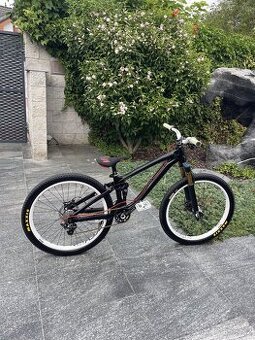 Trek Ticket S – téměř nejetý freeride/dirt/street