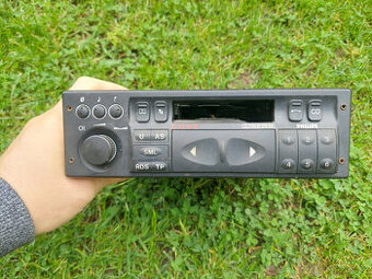 Autorádio Philips SC 804 CDC - OPEL, možnost připojit CD