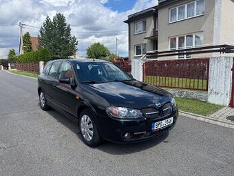 Nissan Almera