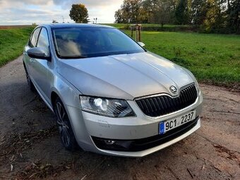 Škoda octavia 2,0 tdi 110 kw 2014 výbava
