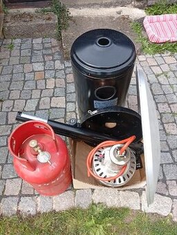 Nove zahradni topidlo ohrivadlo plynove a plna bomba 10kg