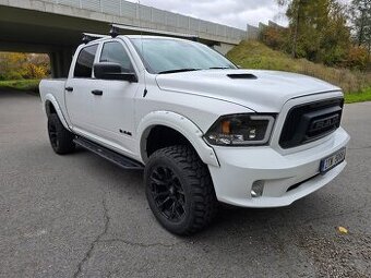 Dodge Ram 1500 4X4 5.7 Hemi - LPG, Off-Road 11/ 2019