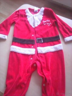 sametový vánoční overal na 9-12 měsíců