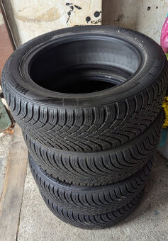 pneu Nexen 185/55 R15 zimní použité DOBRÝ STAV