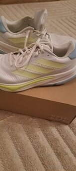 Adidas bežecke vel.42