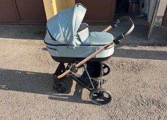 Kočárek Camarelo Belagio