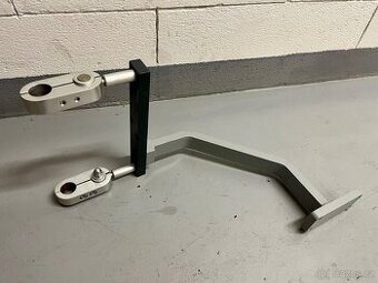 Držák kolposkopu Leisegang pro gynekologické křeslo Schmitz