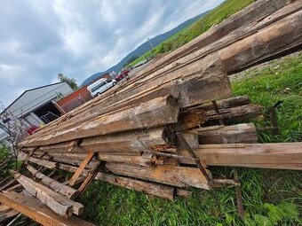 70 let staré trámy a prkna