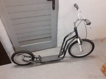 Koloběžka pro dospělé