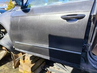 Passat B6 dveře černá metaliza