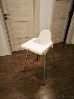 Jídelní židlička IKEA