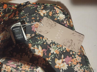 Nová dámská halenka