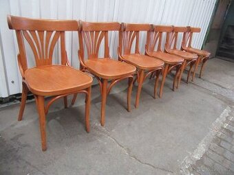 Nabízím designové židle Ton . Pevná konstrukce.  Jen co je a