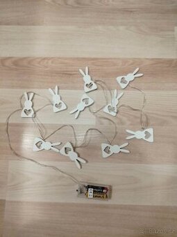 Velikonoční světýlka LED řetěz králíčci na baterky Brno