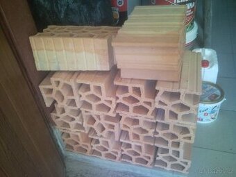 POROTHERM-odřezky stropních vložek MIAKO + cihly zdarma