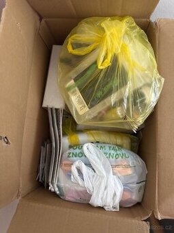 Prodám kompletní sadu na manikúru