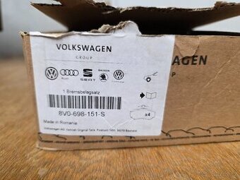 Brdzové destičky 8V0698151S