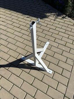 Konzole, na hojdavak, na boxovací pytel, na cokoli