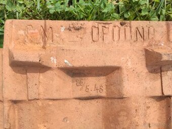 Střešní pálené tašky CM Opočno 30 ks