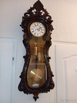 STAROŽITNÉ HODINY "HOUSLOVKY"