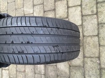 235/45/18 Michelin Primacy 3 samostatná pneu