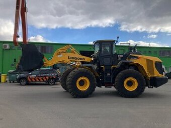 LiuGong 877H demo