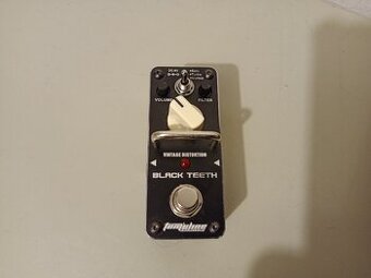 Tomsline Black Teeth distortion