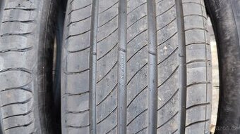 letní pneu Michelin 205/55 R19 sada